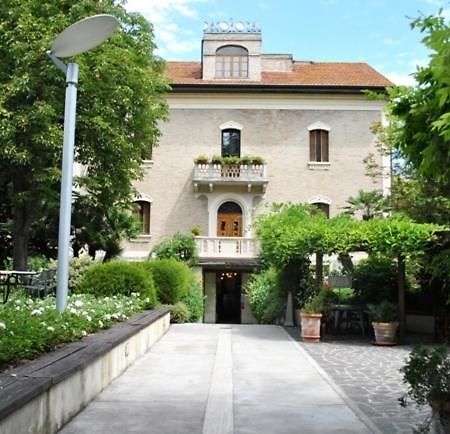 Deco Hotel Perugia Ngoại thất bức ảnh