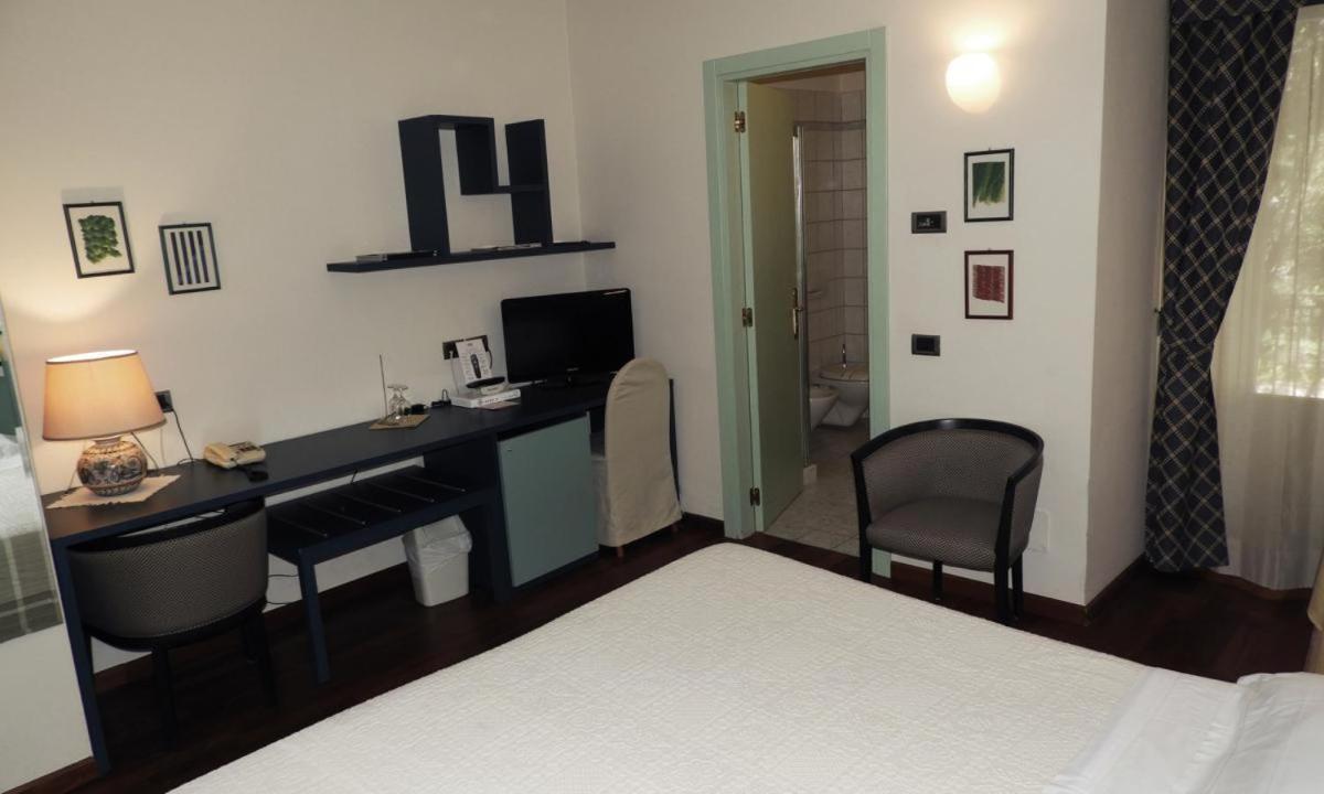Deco Hotel Perugia Ngoại thất bức ảnh