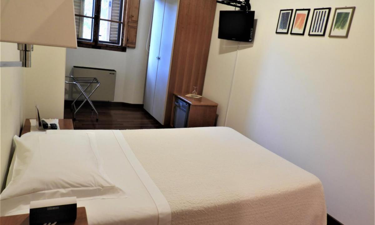 Deco Hotel Perugia Ngoại thất bức ảnh